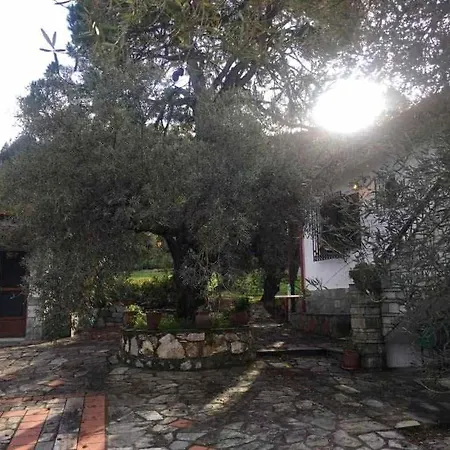 빌라 Sea View Traditional 보우르보우로우