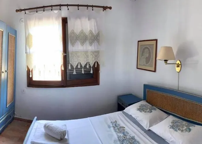 Sea View Traditional