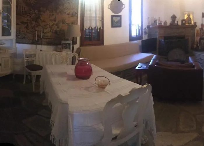 Sea View Traditional 보우르보우로우